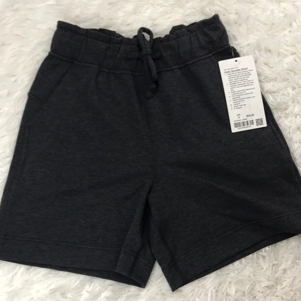 NWT Lululemon Hello Sunday Short Heathered Black